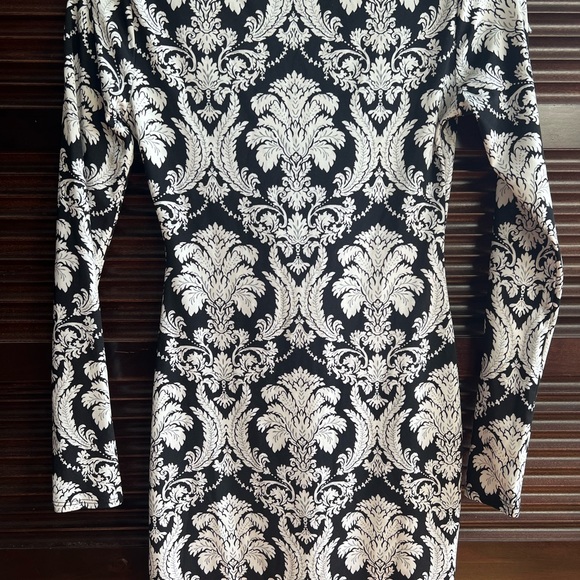 Black and white dress xs - Picture 2 of 4